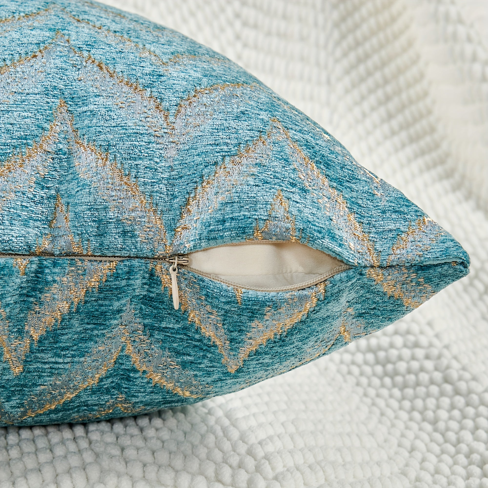 2pcs Double-Sided Chevron Pattern Jacquard Throw Pillow Covers in Blue, Gray, and Beige - Soft Chenille Texture, Decorative Cushion Covers for Sofa, Couch, Chair, Living Room, Bedroom Decor (Inserts Not Included), Living Room Decor|Modern Home