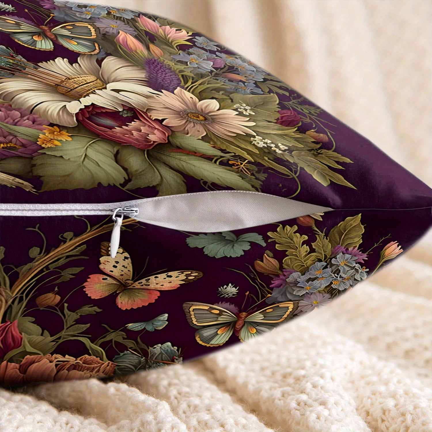 2pcs Retro Floral Pillow Covers - Double-Sided 18x18 Inch Soft Plush Decorative Pillowcases with Zipper Closure, Vibrant Botanical Print for Sofa Living Room Bedroom Car Decor (No Insert Included), Vintage Pillow Covers, Bedroom Accessories, Charming Home
